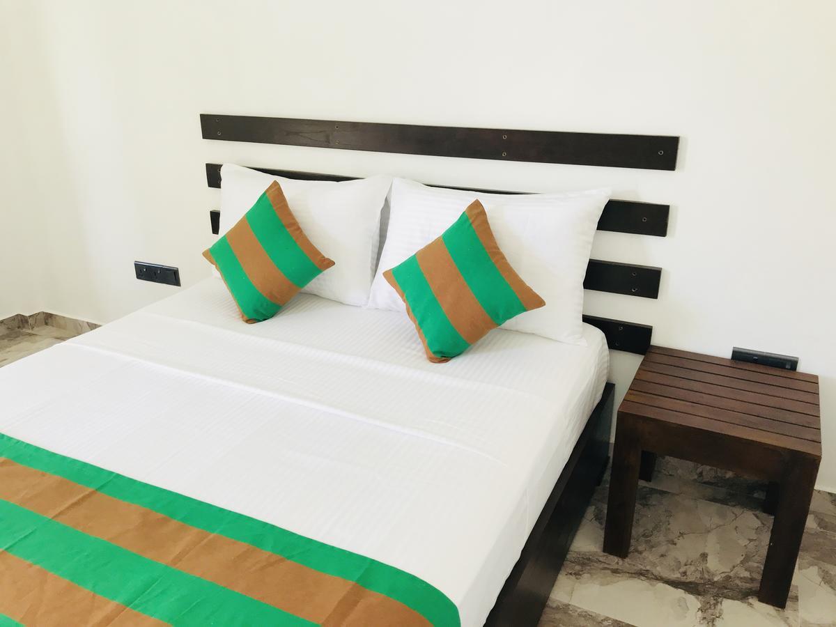 Nil Arana Resort 波隆纳鲁沃 外观 照片