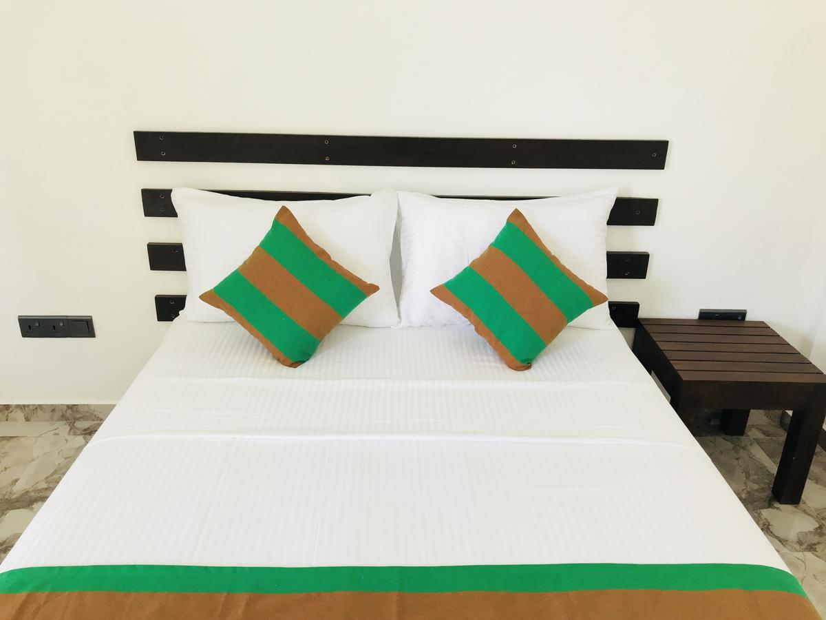 Nil Arana Resort 波隆纳鲁沃 外观 照片