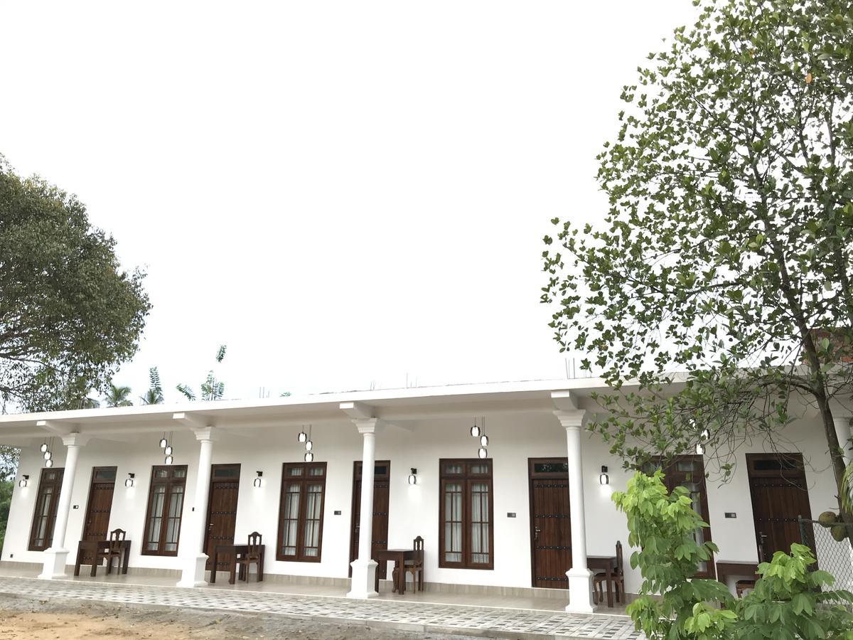Nil Arana Resort 波隆纳鲁沃 外观 照片